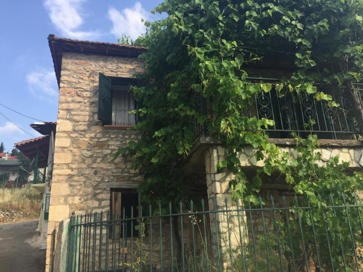 Ferienwohnung Kesemi Kalavryta Exterior foto