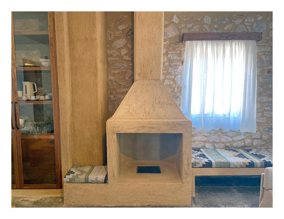 Ferienwohnung Kesemi Kalavryta Exterior foto