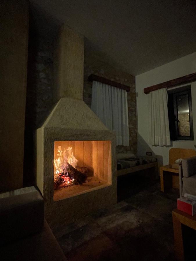 Ferienwohnung Kesemi Kalavryta Exterior foto